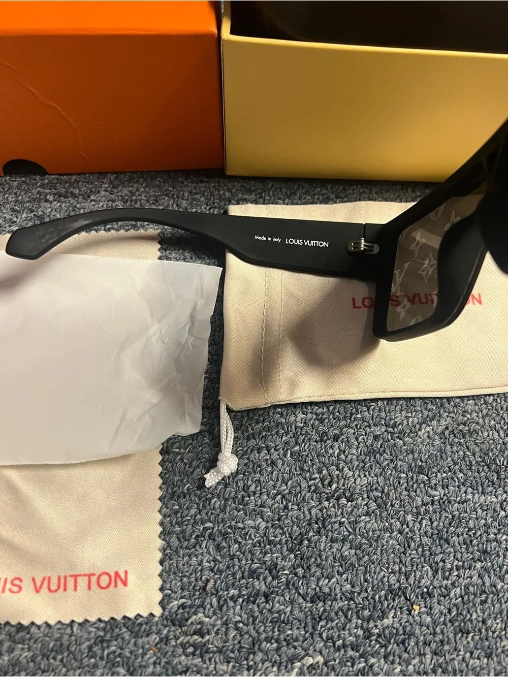 Louis Vuitton bold louis